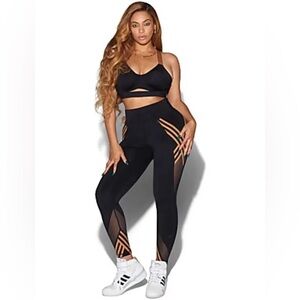 Ivy Park x Adidas Beyoncé Drip 2.0 Black Leggings- XS NWT